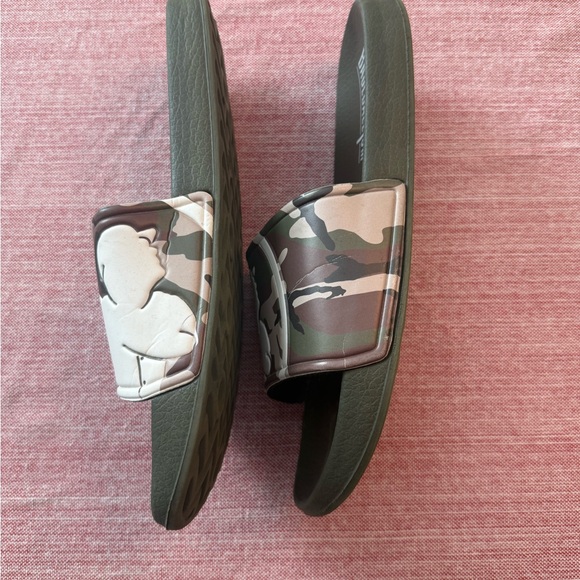 Baseballism Men’s Camo Slides Sandals - Olive green and tan 45 - Picture 2 of 7